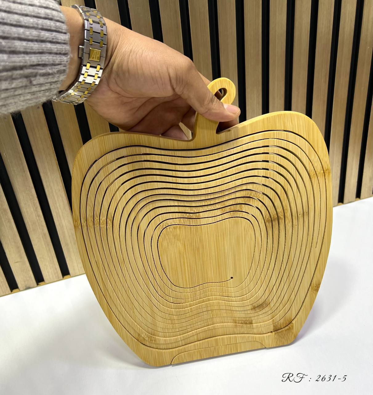 Panier Pliable en Bois – Design Pomme Élégant
